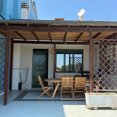 Διαμέρισμα F013 - Fano, Bilocale Con Grande Terrazza Vista Mare