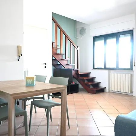 F013 - Fano, Bilocale Con Grande Terrazza Vista Mare Διαμέρισμα